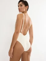 Triumph Summer Dune Ολόσωμο Μαγιό με Βαθύ Ντεκολτέ και Κρίκους - Image 2