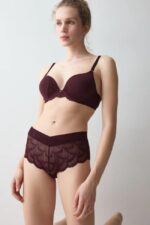 Γυναικείο Σλιπ Triumph - Love in Lace Shorty Μποξεράκι με Δαντέλα